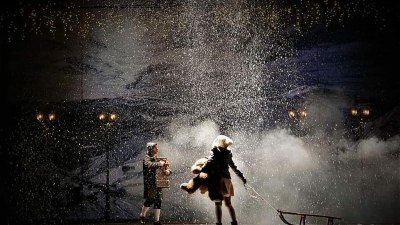 На театър в Благоевград: „Панаир на суетата“, „Тартюф“ и „Коледна песен“ в Драматичен театър „Никола Вапцаров“