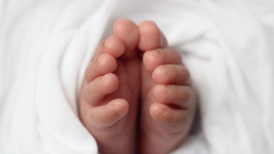 Преждевременно родените бебета са по-уязвими към повтаряща се болка