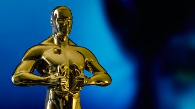 "Съжаляваме, но трябва да върнете "Оскара": Сара Поли стана жертва на първоаприлска шега