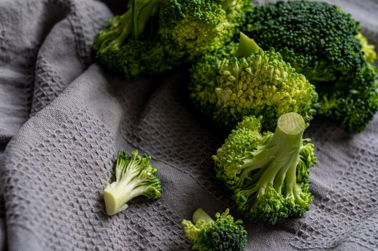 Учени откриха че консумацията на броколи подобрява чревното здраве на