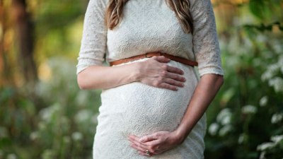 Проучване: Бременните жени имат силен имунен отговор при заразяване с COVID-19