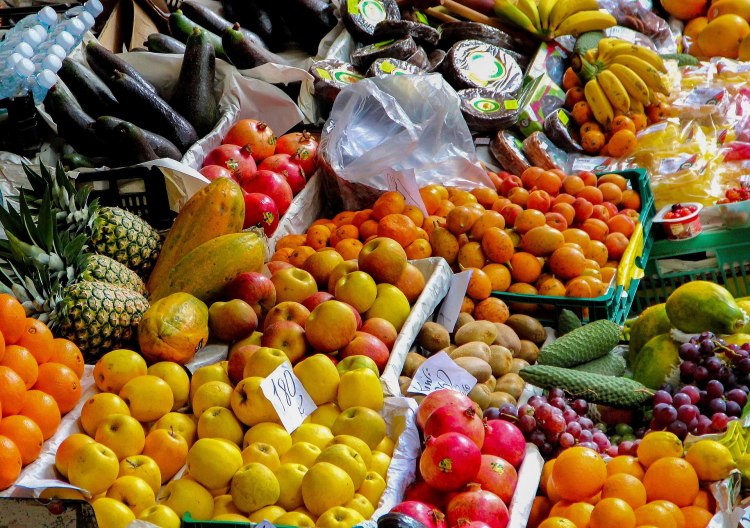 Плодовете и зеленчуците играят жизненоважна роля в поддържането на добро