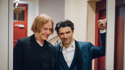 Холивудският композитор Дани Елфман пристига за българската премиера на свой концерт