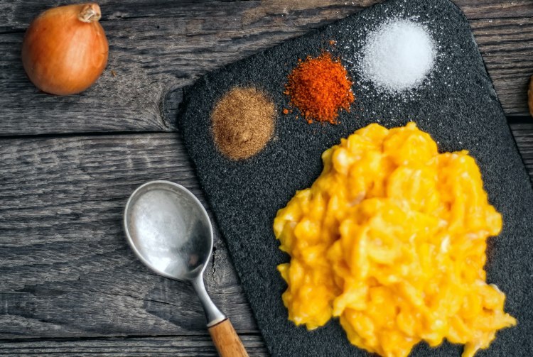 Пълнен омлет - перфектната бърза вечеря!