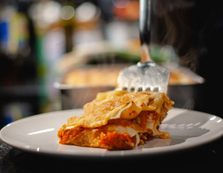 Аматьорска рецепта за лазаня: Неочаквано вкусна от първия опит