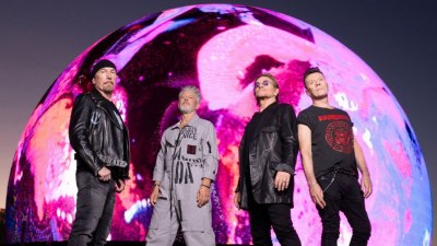U2 с нова песен – „Atomic City”