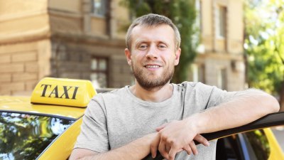 Защо винаги е добре да се сприятелите с таксиметров шофьор в нов град