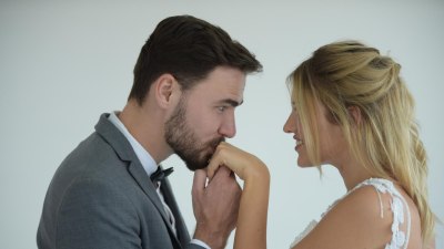 Защо да планирате фалшив меден месец (дори и да не сте женени)