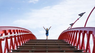 Как да се престорите, че се забавлявате, когато всъщност сте гладни и уморени