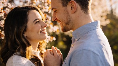 Силата на интимността: Как близостта с партньора влияе на нашето спокойствие