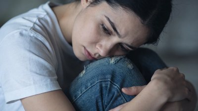 Когато убежището стане капан: За достойнството, което нито една камера не може да открадне