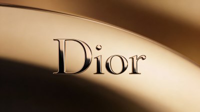 &bdquo;Диор&ldquo; до &bdquo;Портата на Индия&ldquo; в Мумбай (ВИДЕО)