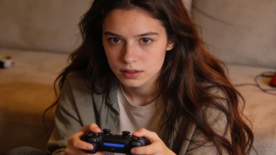 ТЕСТ: Какъв тип геймър си &ndash; Casual фенка, Hardcore професионалистка или Retro икона?