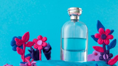 Най-странните предложения в eBay: Дух в бутилка, смисъла на живота и...