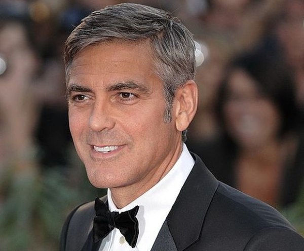 Комбинацията от чертите на Джордж Клуни и Дейвид Бекъм правят