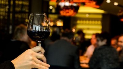 Десет любопитни факта за червеното вино