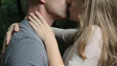 7 причини да се целуваме повече