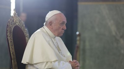 Най-запомнящите се моменти от посещението на папа Франциск в България (СНИМКИ)