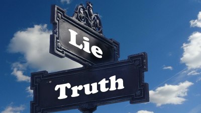 Най-големите „невинни“ лъжи в сайтовете за запознанства
